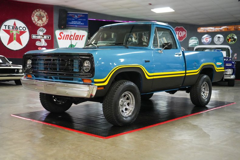 For Sale 1975 Dodge W100 Power Wagon 4x4
