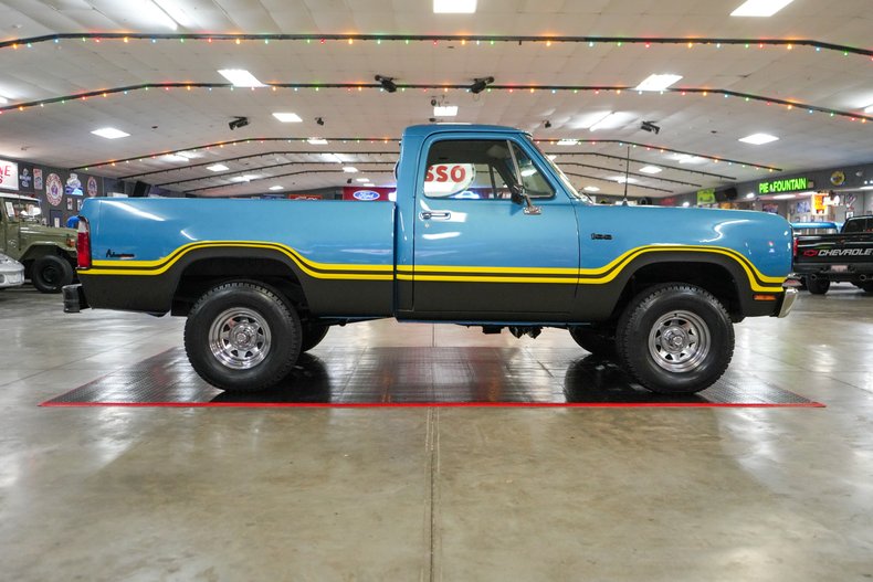 For Sale 1975 Dodge W100 Power Wagon 4x4