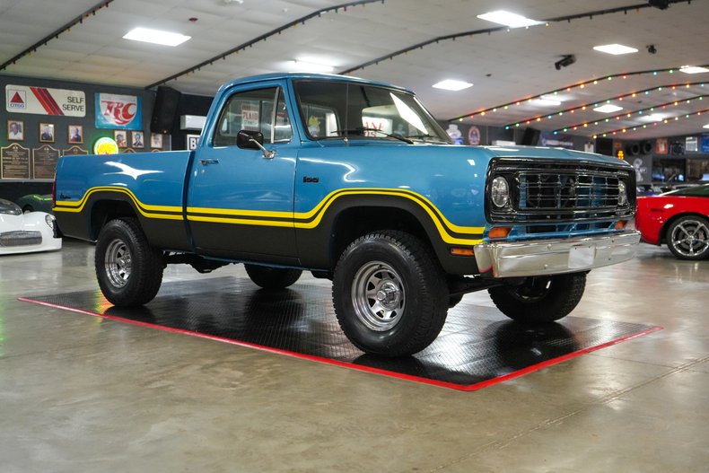 For Sale 1975 Dodge W100 Power Wagon 4x4