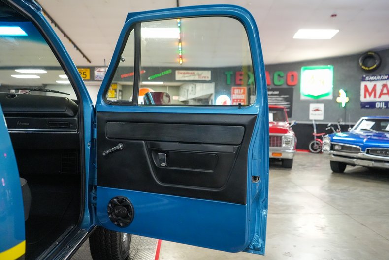 For Sale 1975 Dodge W100 Power Wagon 4x4
