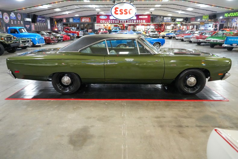 1969 Plymouth Roadrunner 7