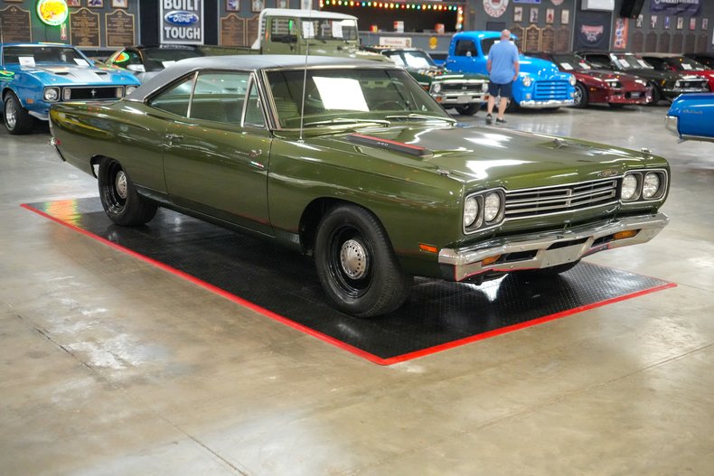 1969 Plymouth Roadrunner 8