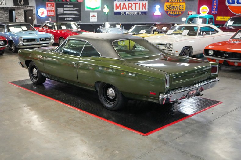 1969 Plymouth Roadrunner 12