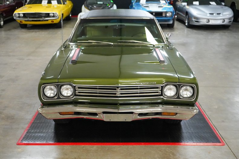 1969 Plymouth Roadrunner 17