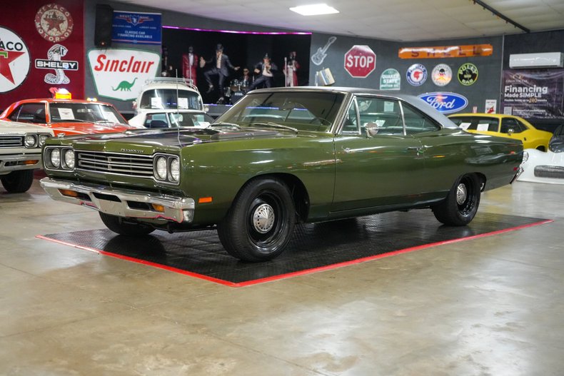 1969 Plymouth Roadrunner 18
