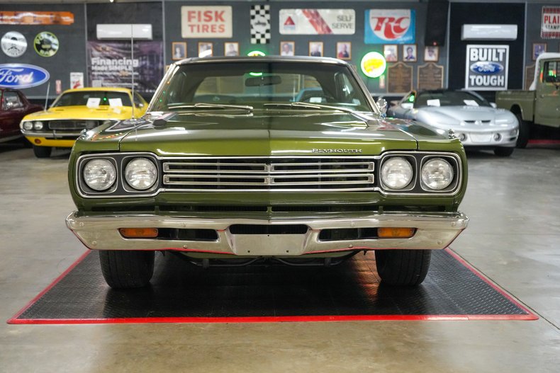 1969 Plymouth Roadrunner 25