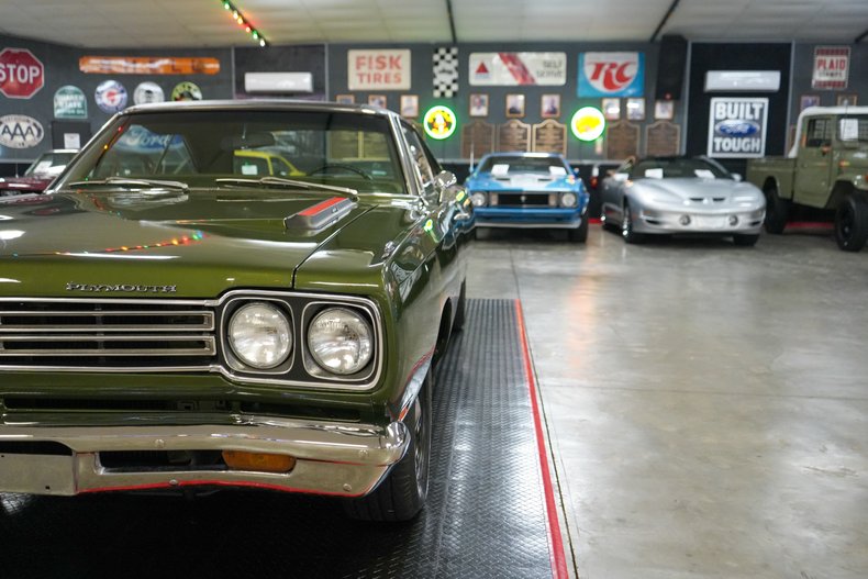 1969 Plymouth Roadrunner 27