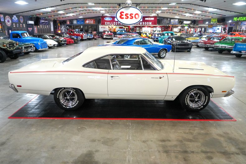 For Sale 1969 Plymouth Roadrunner