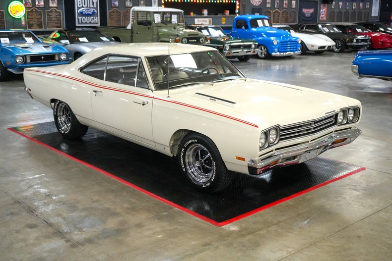 For Sale 1969 Plymouth Roadrunner