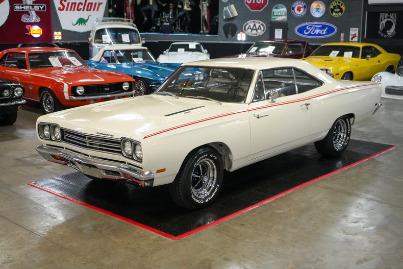 For Sale 1969 Plymouth Roadrunner