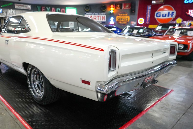 For Sale 1969 Plymouth Roadrunner
