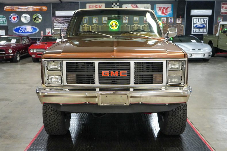 1984 GMC Sierra K1500 Short Bed 4x4 9