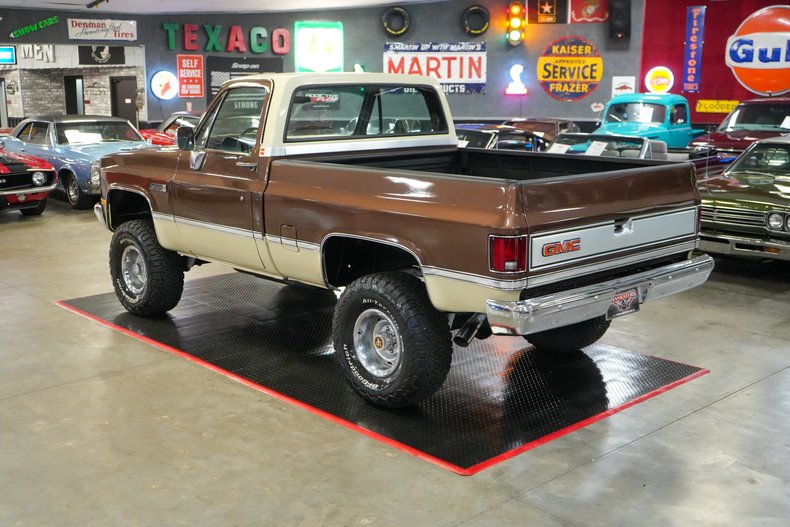 1984 GMC Sierra K1500 Short Bed 4x4 12