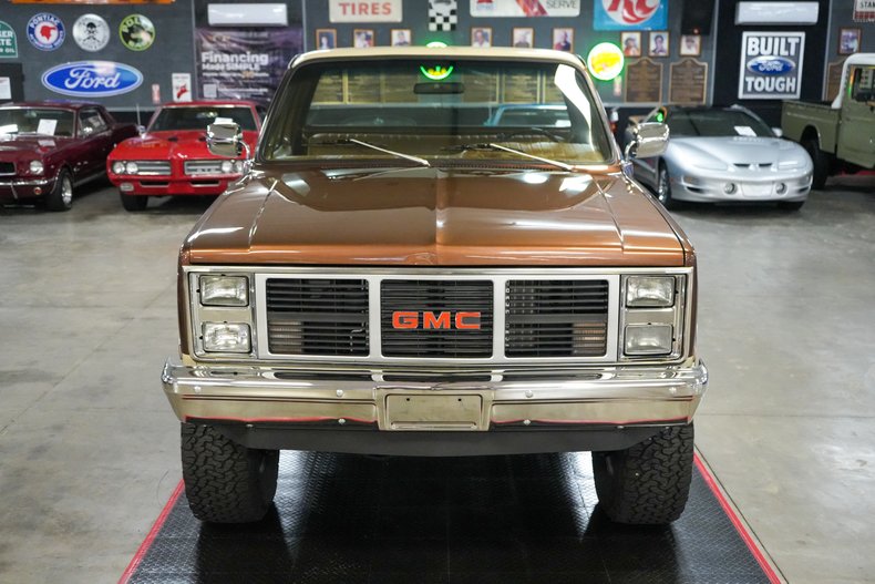 1984 GMC Sierra K1500 Short Bed 4x4 17