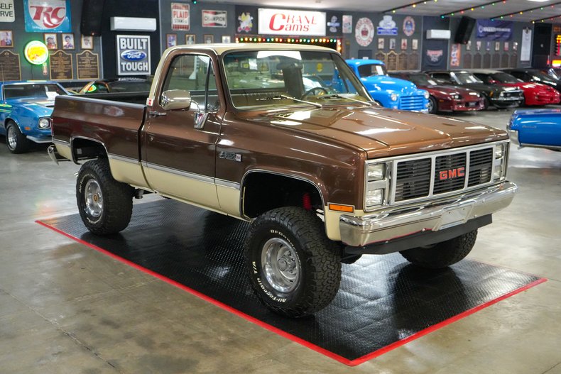 1984 GMC Sierra K1500 Short Bed 4x4 16