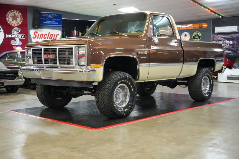 1984 GMC Sierra K1500 Short Bed 4x4 18