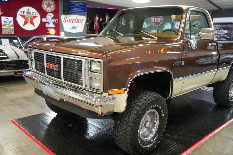 1984 GMC Sierra K1500 Short Bed 4x4 26