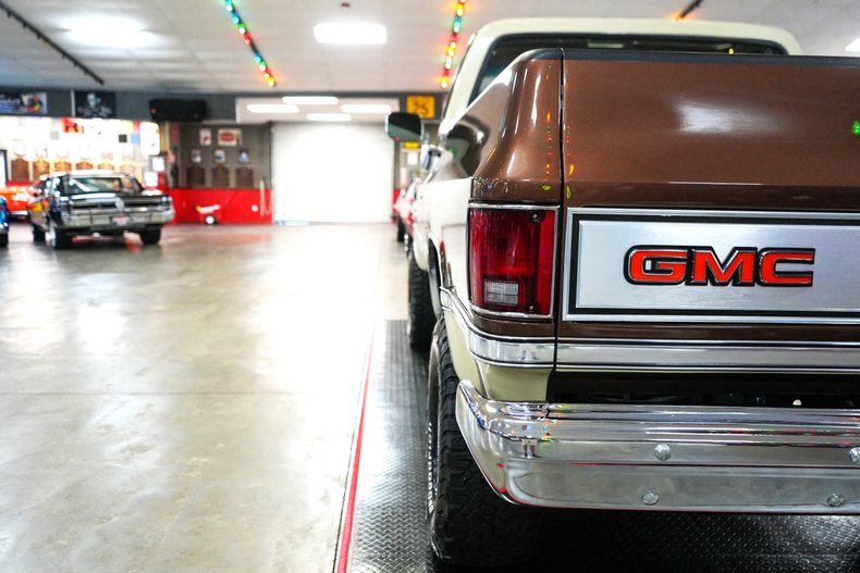 1984 GMC Sierra K1500 Short Bed 4x4 42
