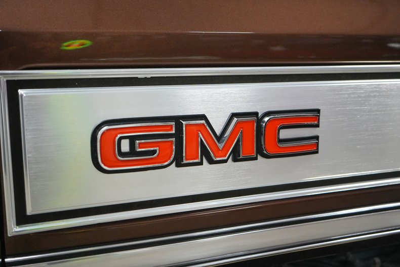 1984 GMC Sierra K1500 Short Bed 4x4 44