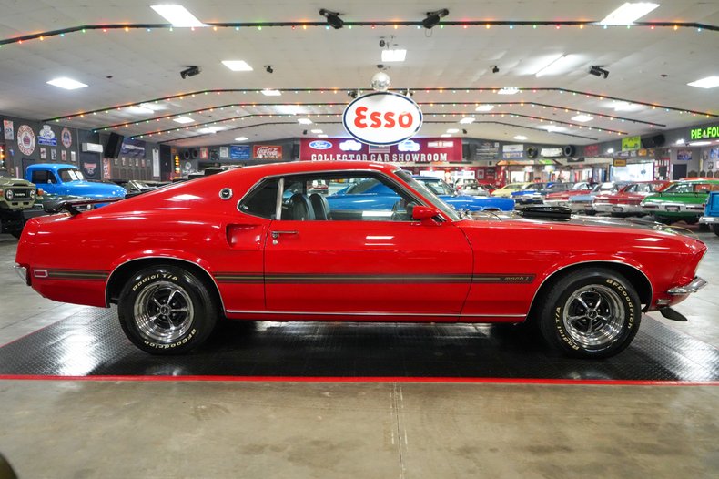 1969 Ford Mustang Mach 1 Cobra Jet 23