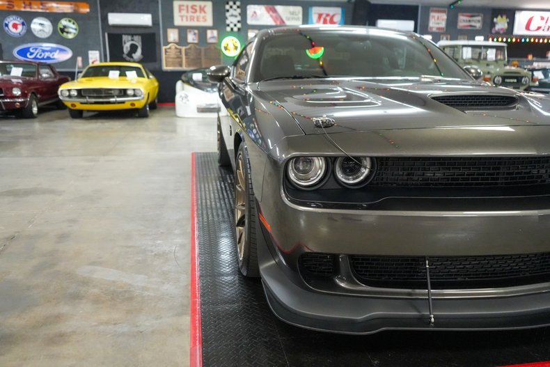 For Sale 2015 Dodge Challenger SRT Hellcat