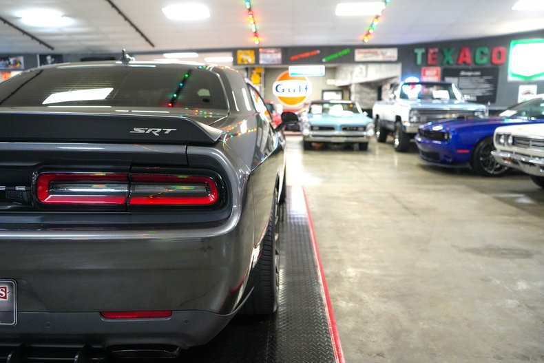 For Sale 2015 Dodge Challenger SRT Hellcat