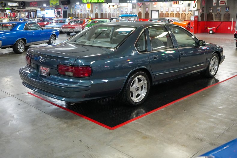 1996 Chevrolet Impala SS 6