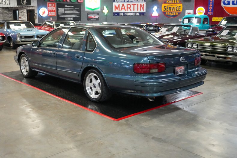1996 Chevrolet Impala SS 4