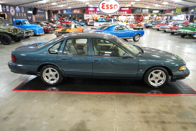 1996 Chevrolet Impala SS 15