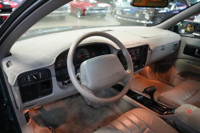 1996 Chevrolet Impala SS 61