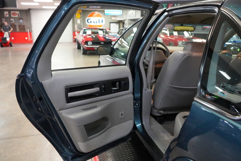 1996 Chevrolet Impala SS 66