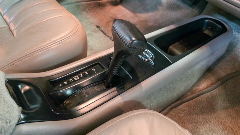 1996 Chevrolet Impala SS 74