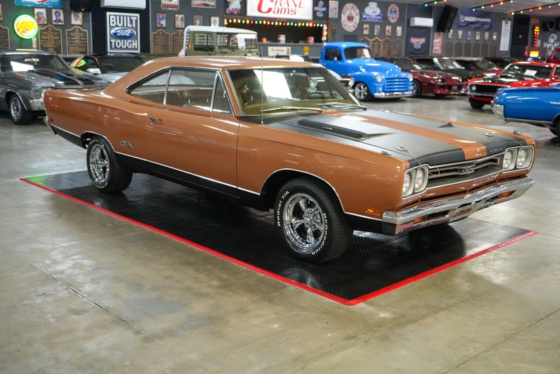 1969 Plymouth GTX 8