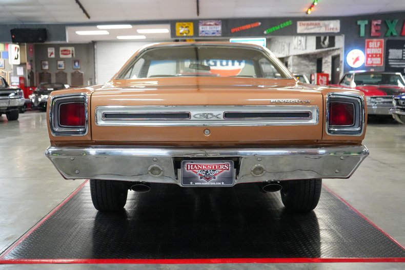 1969 Plymouth GTX 21