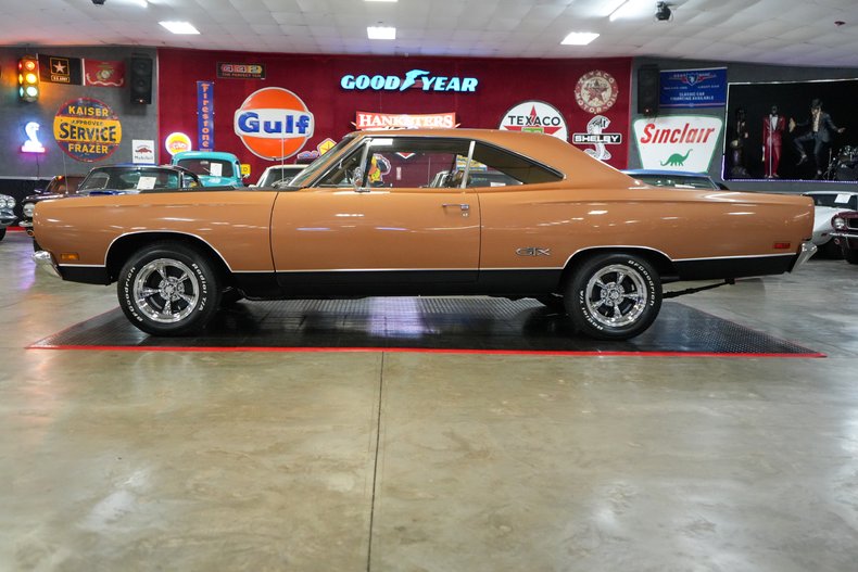 1969 Plymouth GTX 19