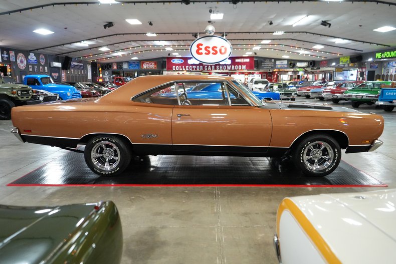 1969 Plymouth GTX 23