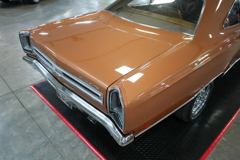 1969 Plymouth GTX 40