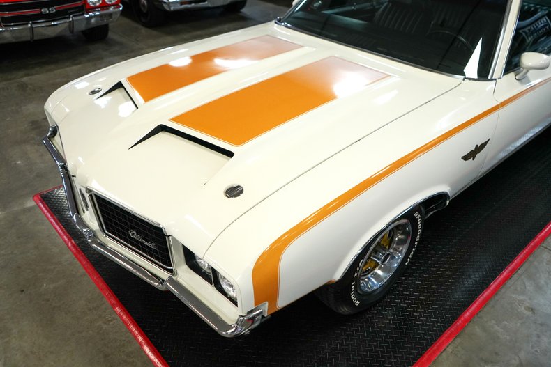 1972 Oldsmobile Hurst/Olds Indianapolis 500 Pace Car Edition 31