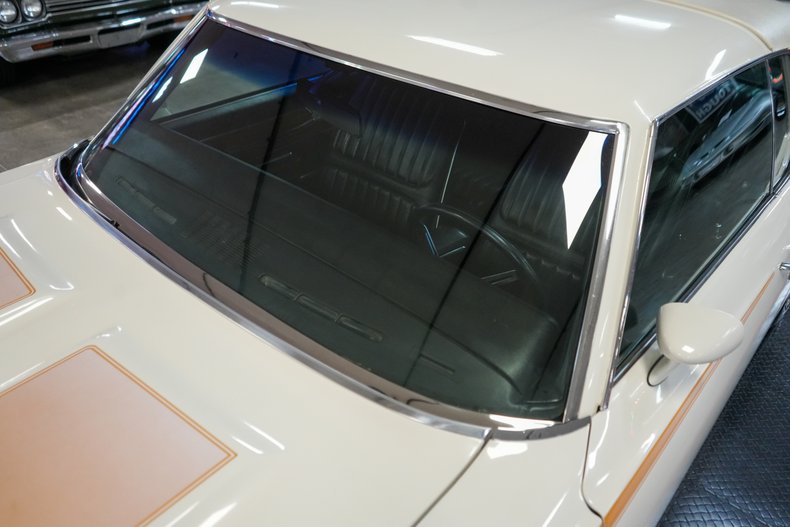 1972 Oldsmobile Hurst/Olds Indianapolis 500 Pace Car Edition 32