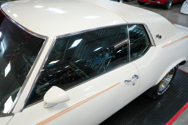 1972 Oldsmobile Hurst/Olds Indianapolis 500 Pace Car Edition 36