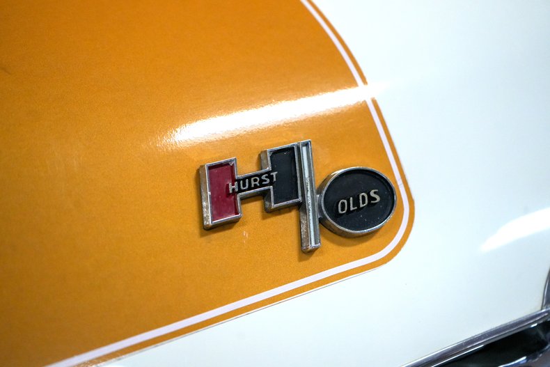 1972 Oldsmobile Hurst/Olds Indianapolis 500 Pace Car Edition 48