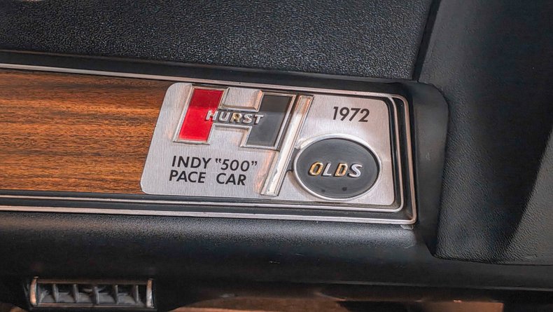 1972 Oldsmobile Hurst/Olds Indianapolis 500 Pace Car Edition 76