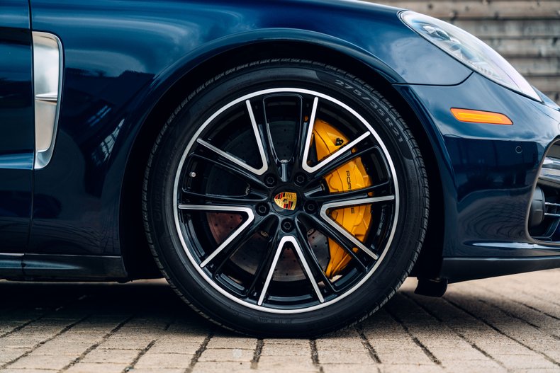For Sale 2018 Porsche Panamera