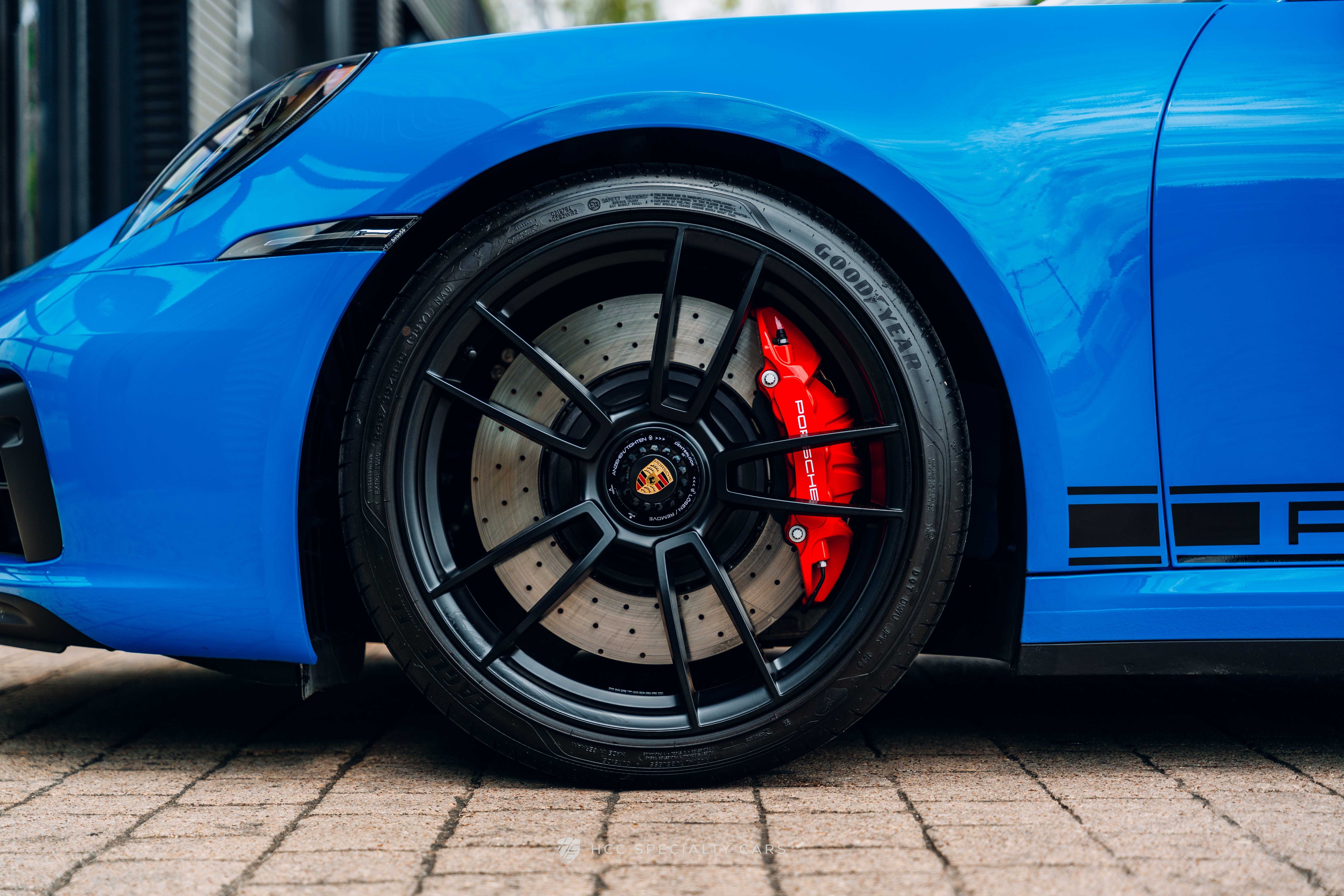 2023 Porsche 911 GTS - Photo 27