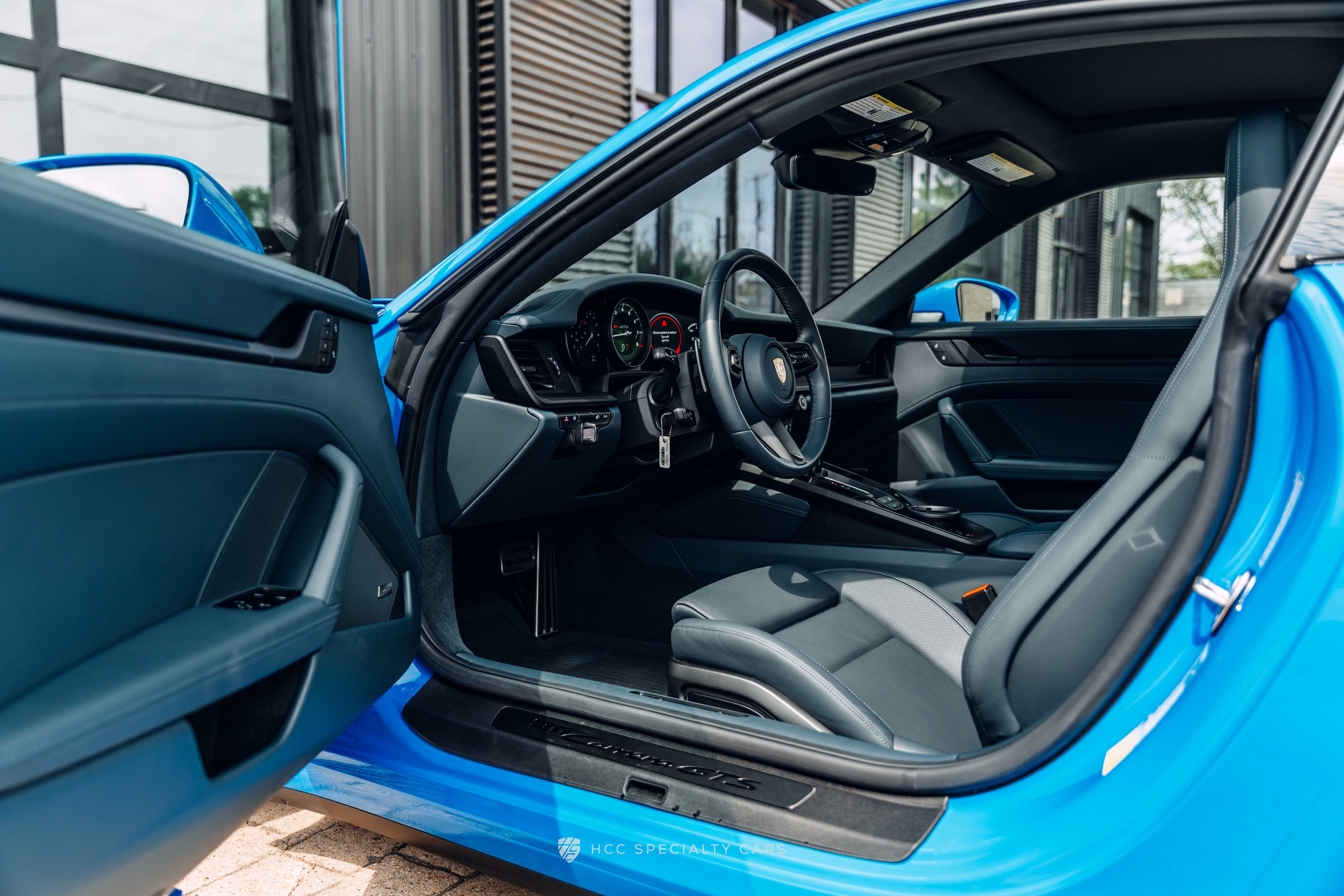 2023 Porsche 911 GTS - Photo 29