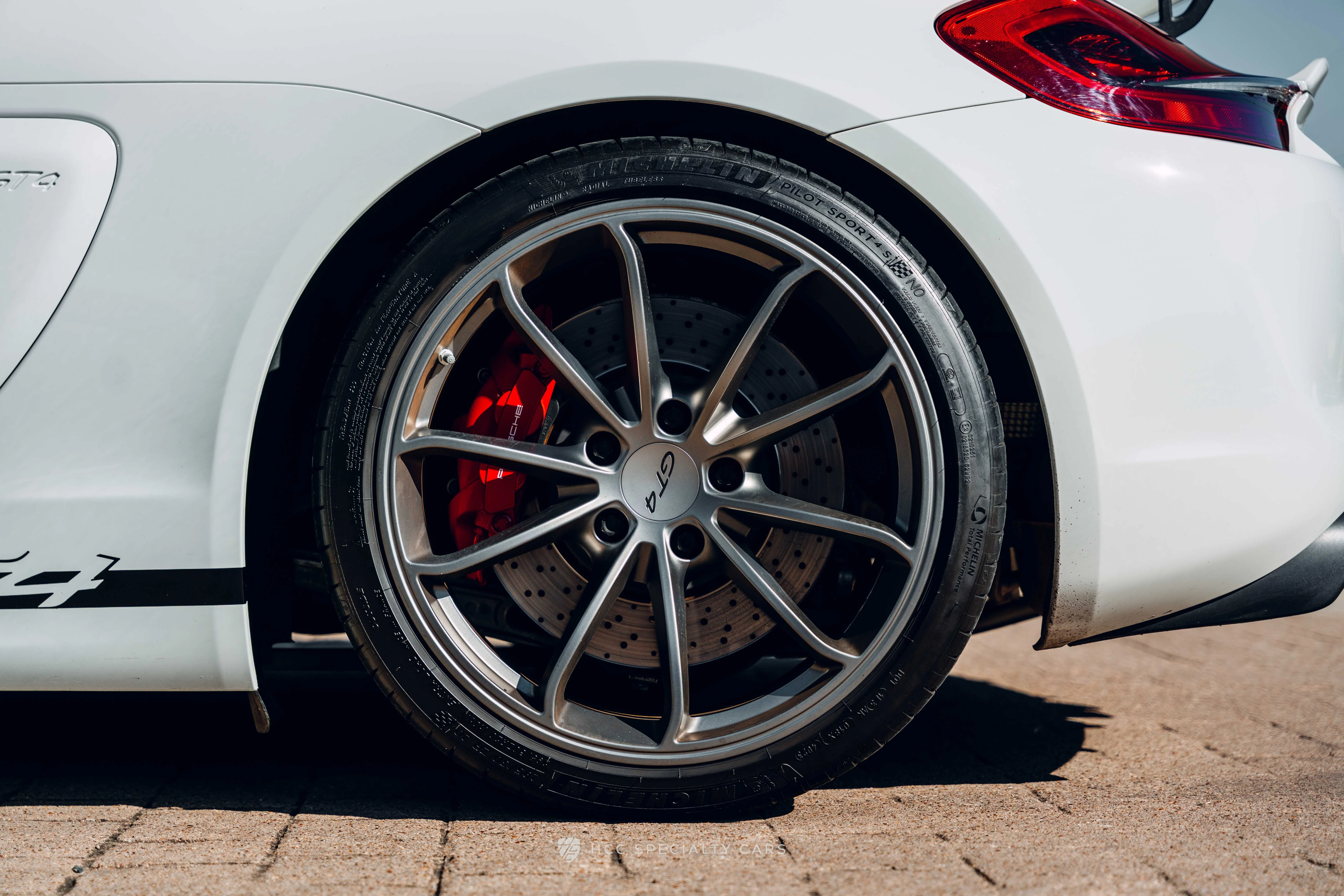 2016 Porsche Cayman GT4 - Photo 33