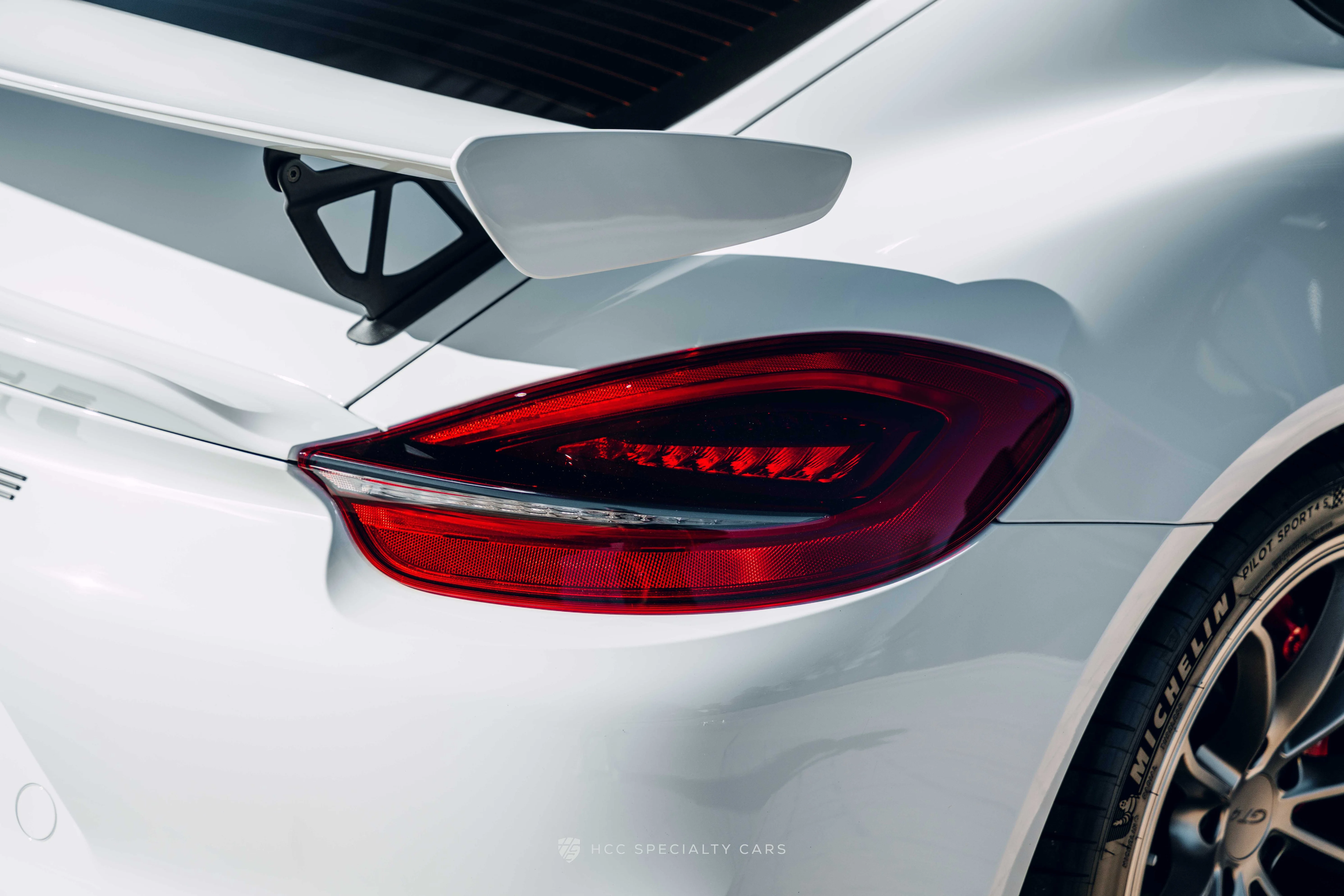 2016 Porsche Cayman GT4 - Photo 24