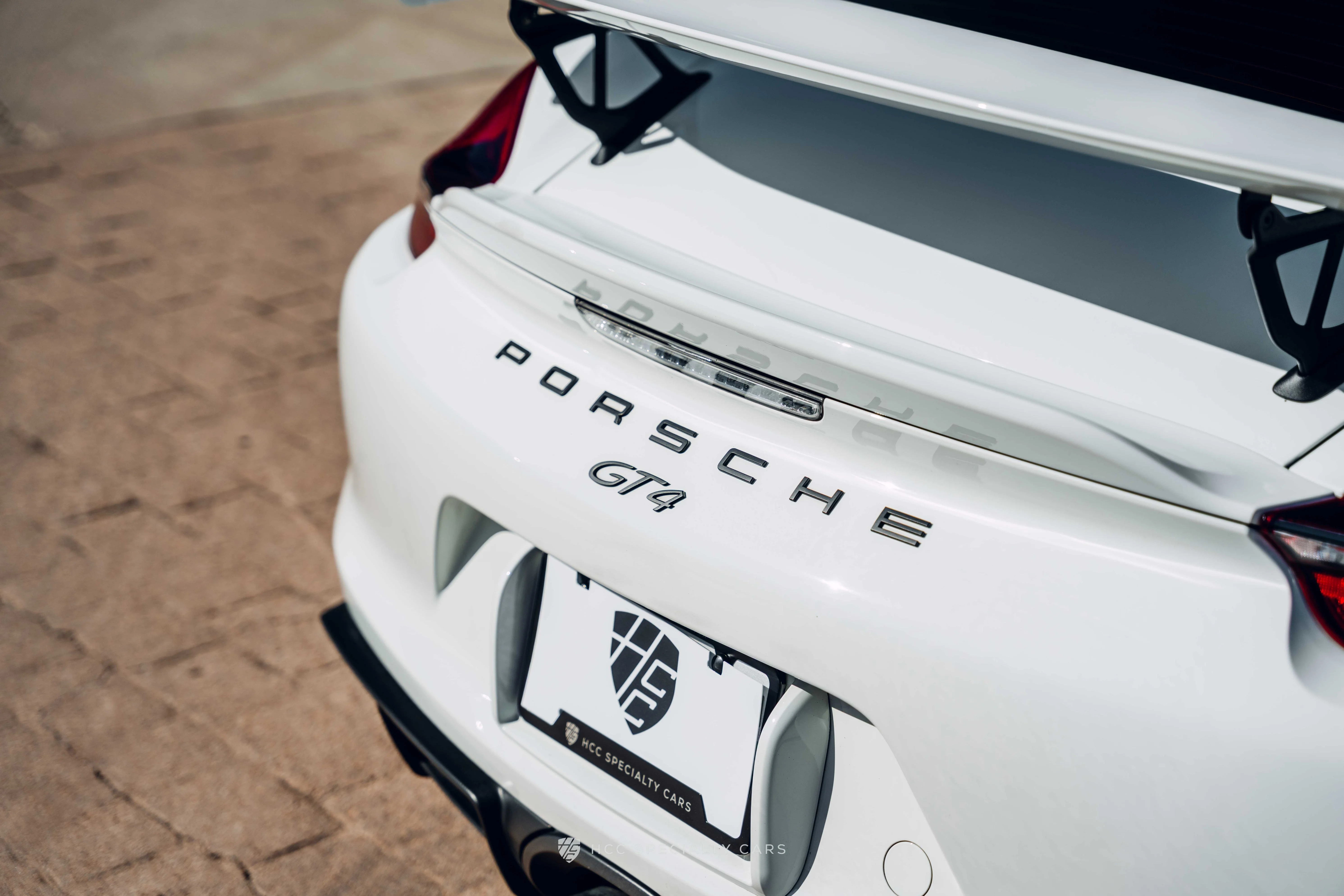 2016 Porsche Cayman GT4 - Photo 22