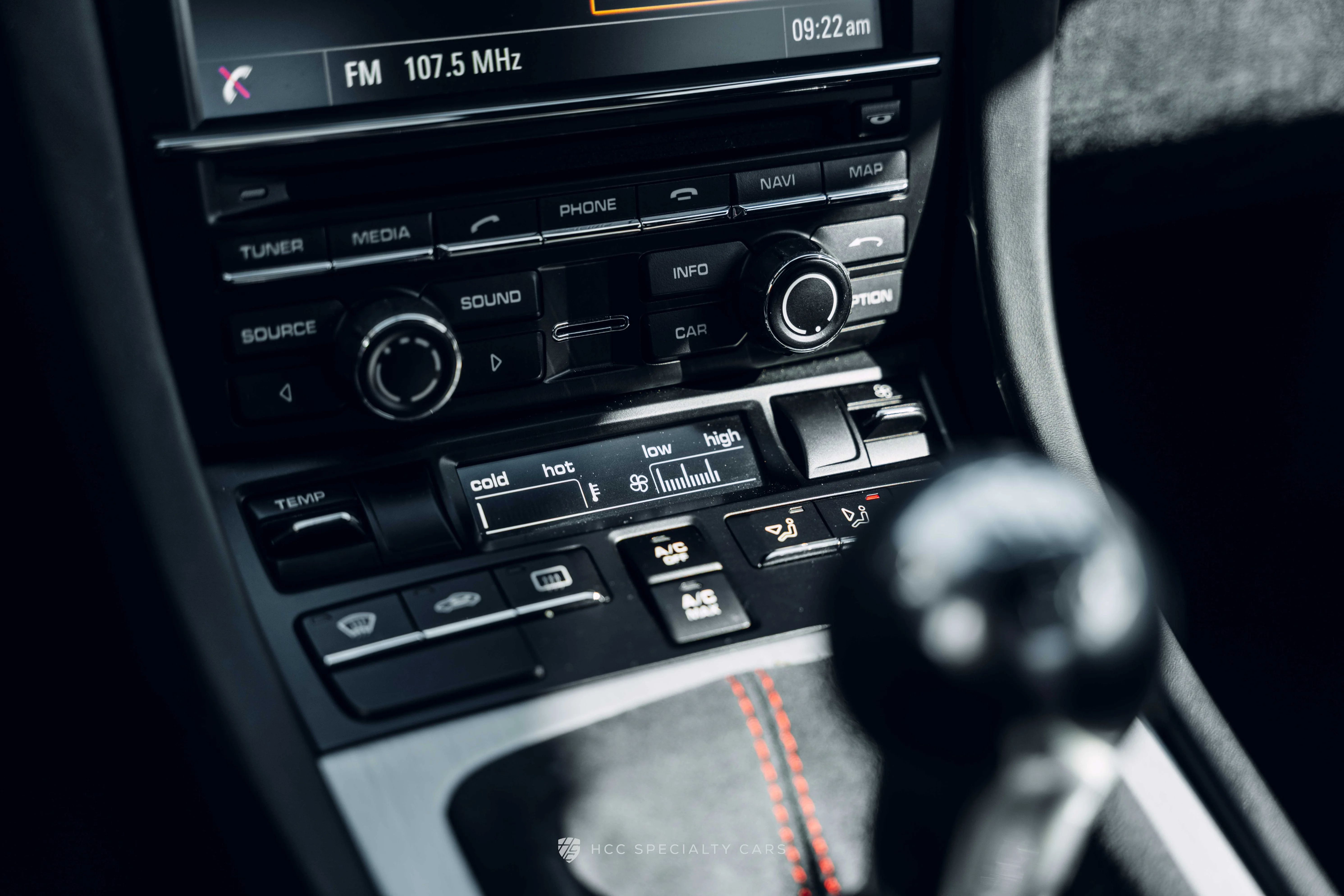 2016 Porsche Cayman GT4 - Photo 42