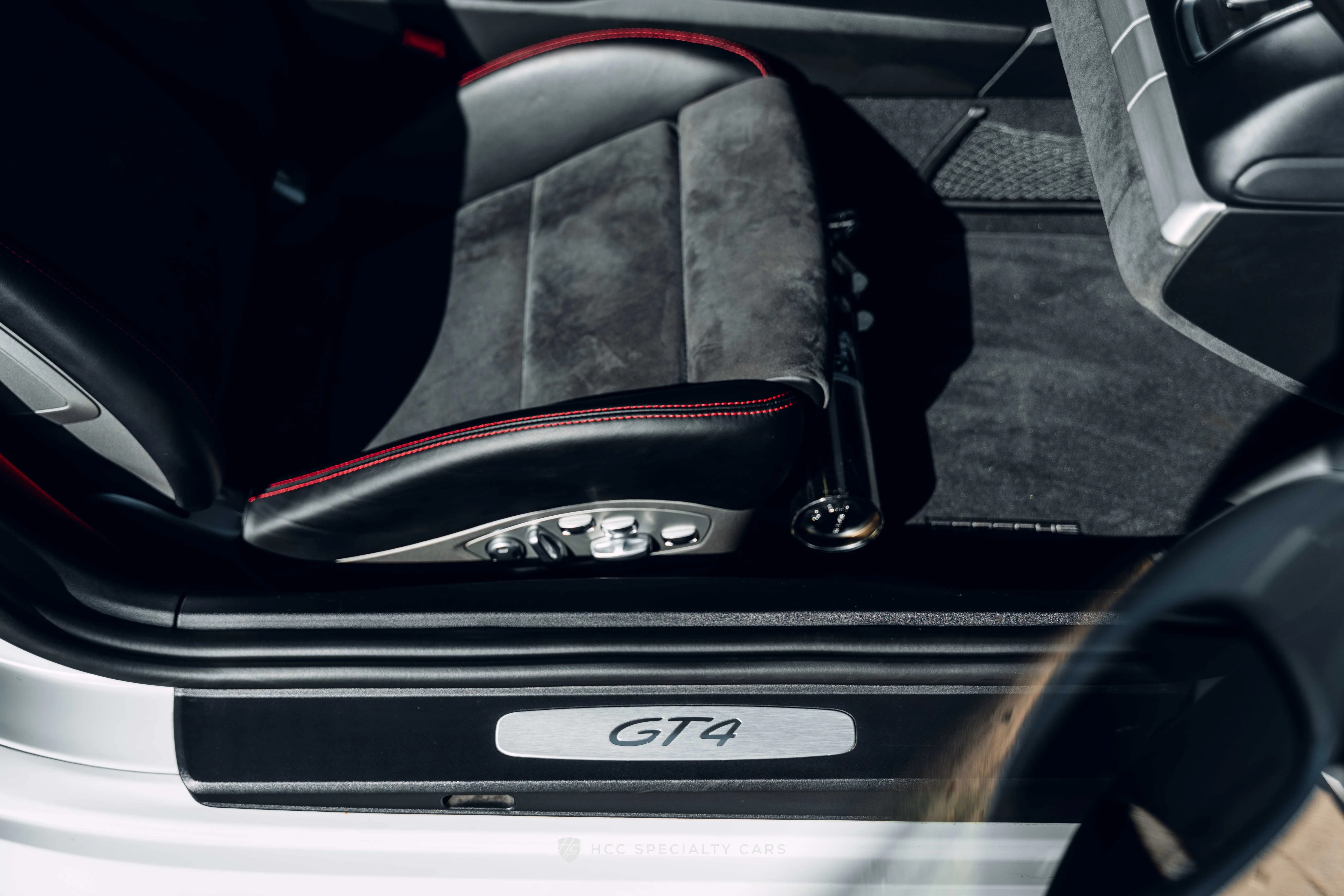 2016 Porsche Cayman GT4 - Photo 47